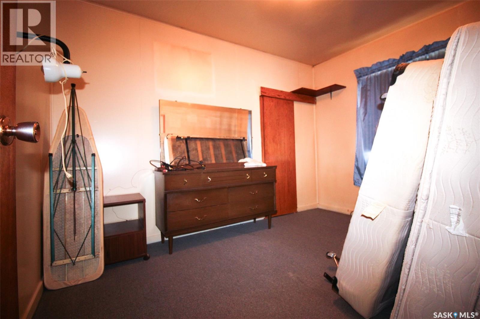 261 2nd Avenue W, Shaunavon, Saskatchewan  S0N 2M0 - Photo 15 - SK034077