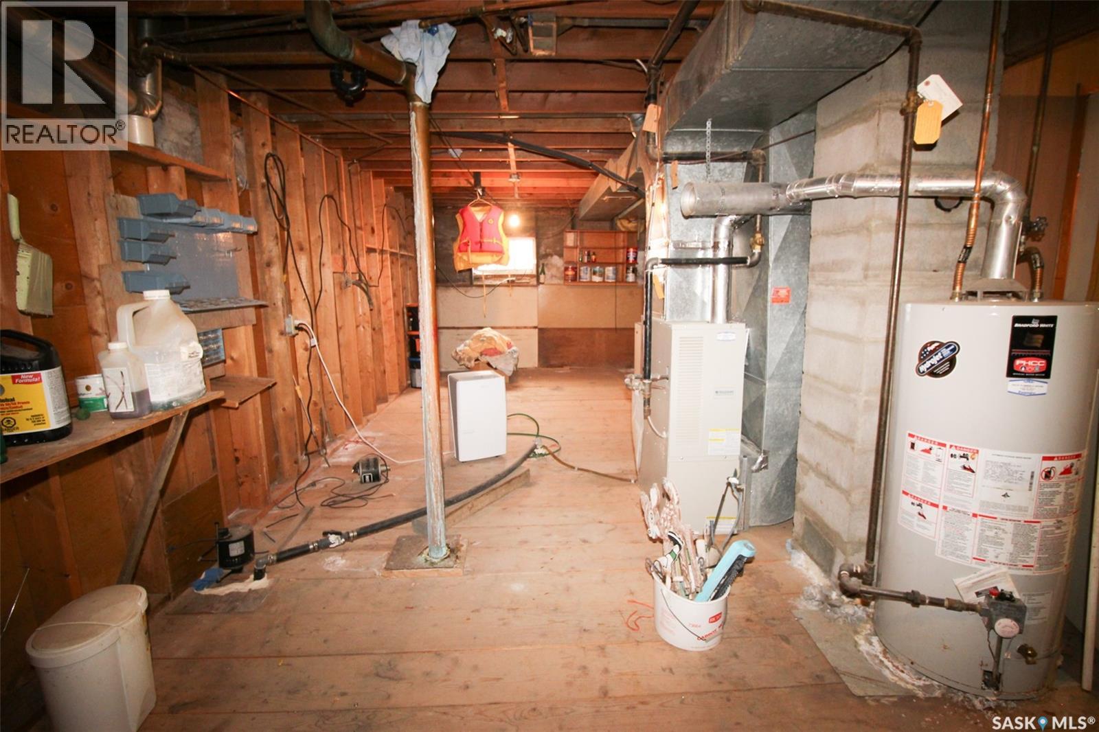 261 2nd Avenue W, Shaunavon, Saskatchewan  S0N 2M0 - Photo 18 - SK034077