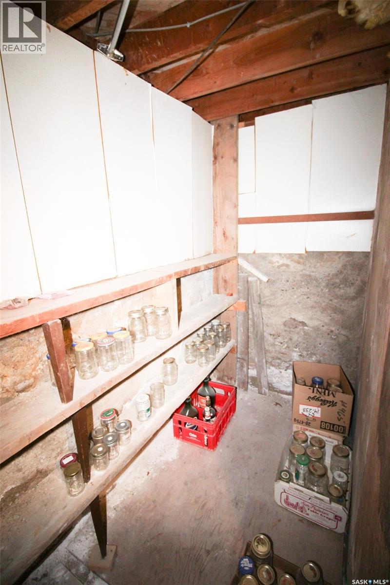 261 2nd Avenue W, Shaunavon, Saskatchewan  S0N 2M0 - Photo 25 - SK034077