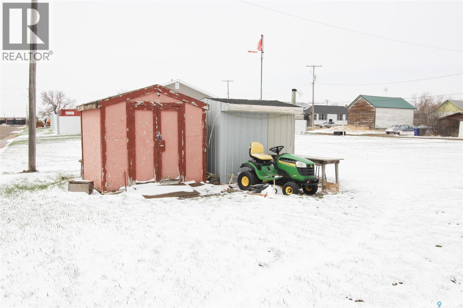 261 2nd Avenue W, Shaunavon, Saskatchewan  S0N 2M0 - Photo 26 - SK034077