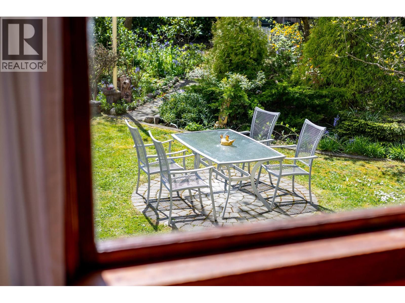 2721 St George Street, Port Moody, British Columbia  V3H 2H1 - Photo 37 - R3116048