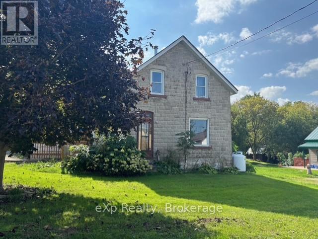 28 Queen Street W, Brockton, Ontario  N0G 1S0 - Photo 1 - X12962614