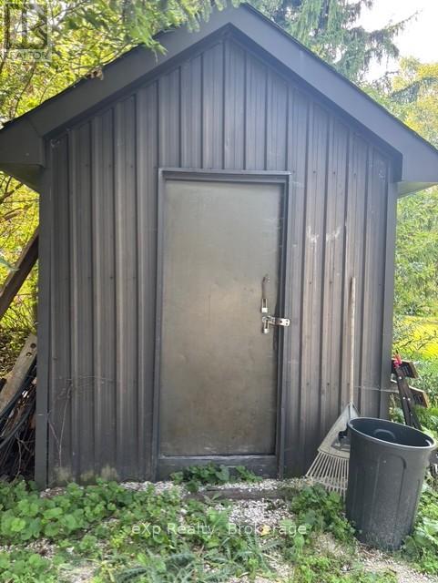 28 Queen Street W, Brockton, Ontario  N0G 1S0 - Photo 29 - X12962614