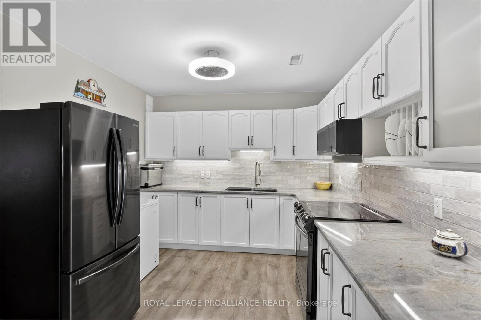 244 Flynn's Road, Trent Lakes, Ontario  K0L 1J0 - Photo 15 - X13049836