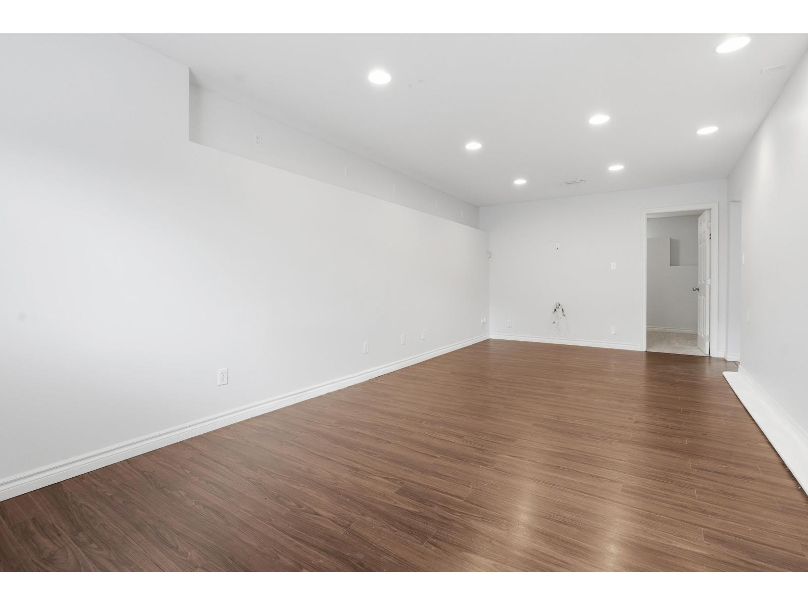 2842 Woodland Court, Langley, British Columbia  V2Y 1G1 - Photo 11 - R3116277