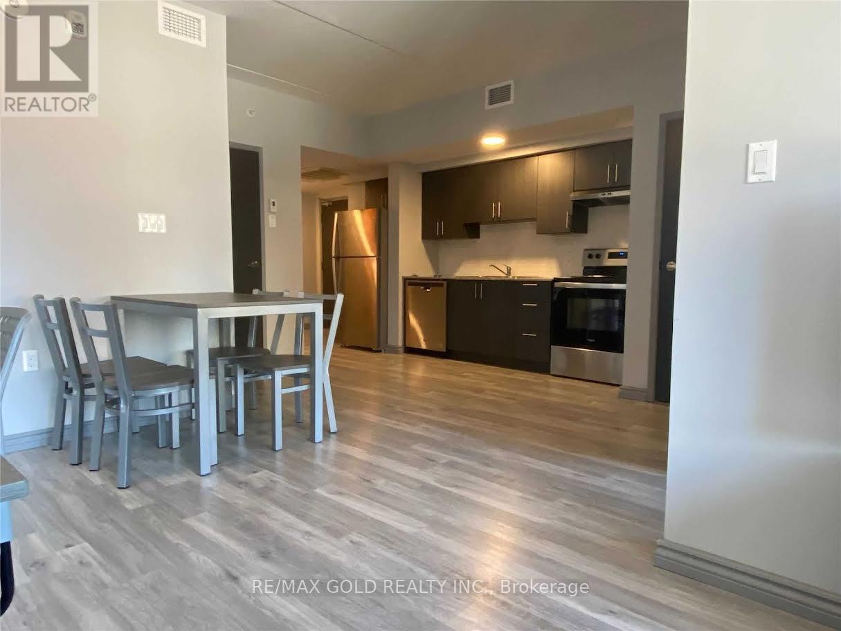 203 - 275 Larch Street, Waterloo, Ontario  N2L 3R2 - Photo 6 - X13049860