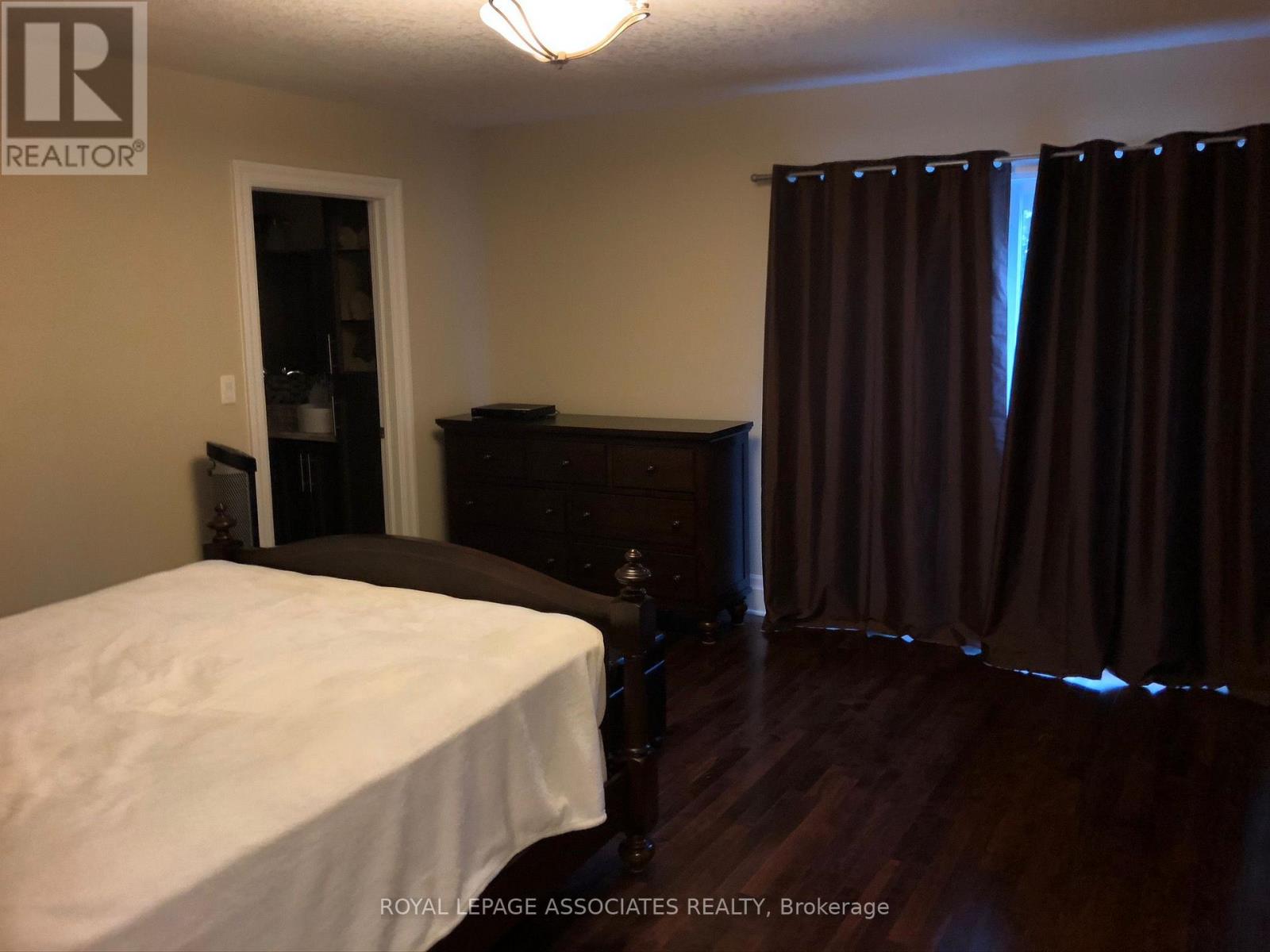 992 Mccready Road, Dawn-Euphemia, Ontario  N0P 1C0 - Photo 12 - X13049876