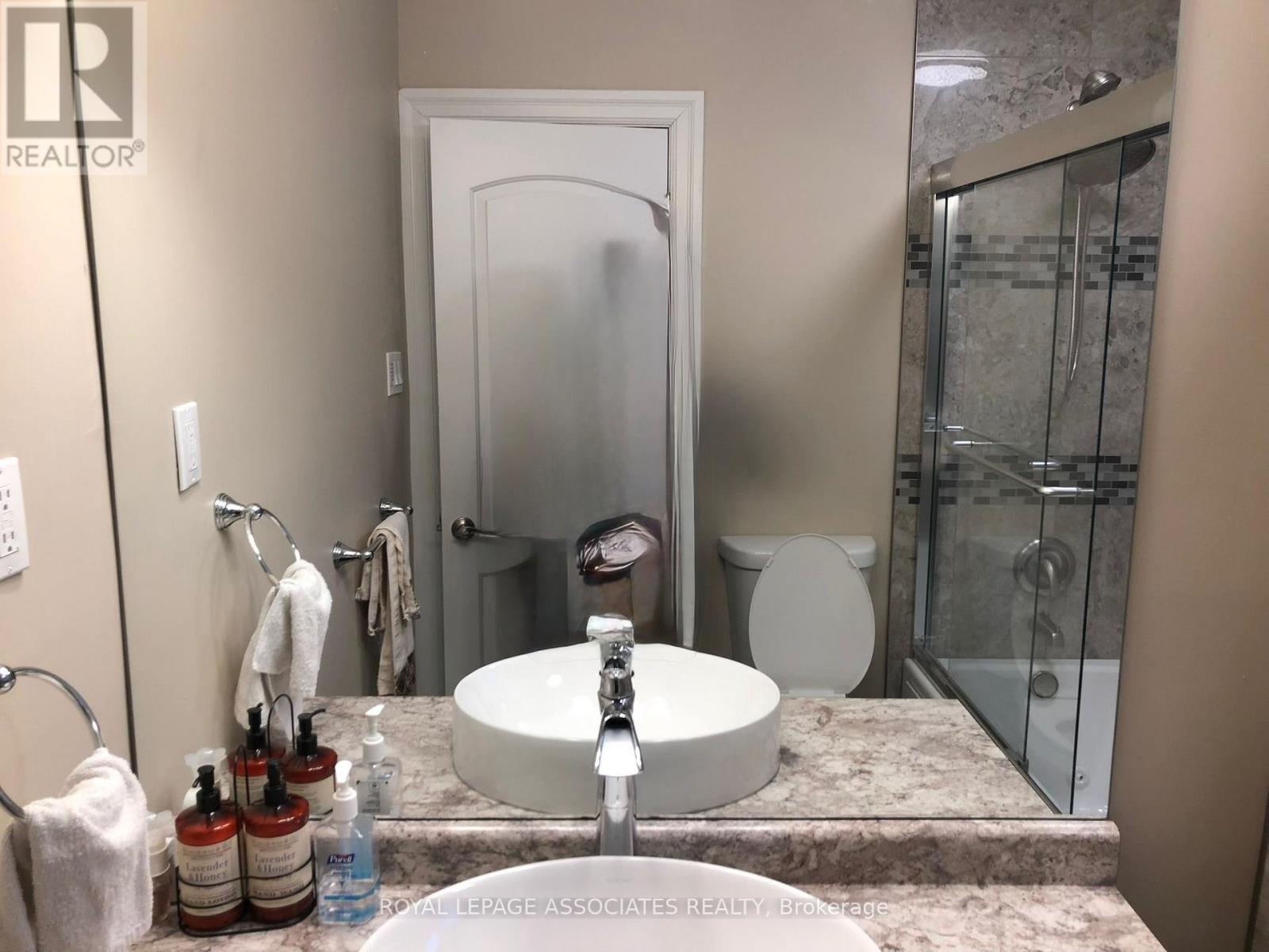 992 Mccready Road, Dawn-Euphemia, Ontario  N0P 1C0 - Photo 14 - X13049876