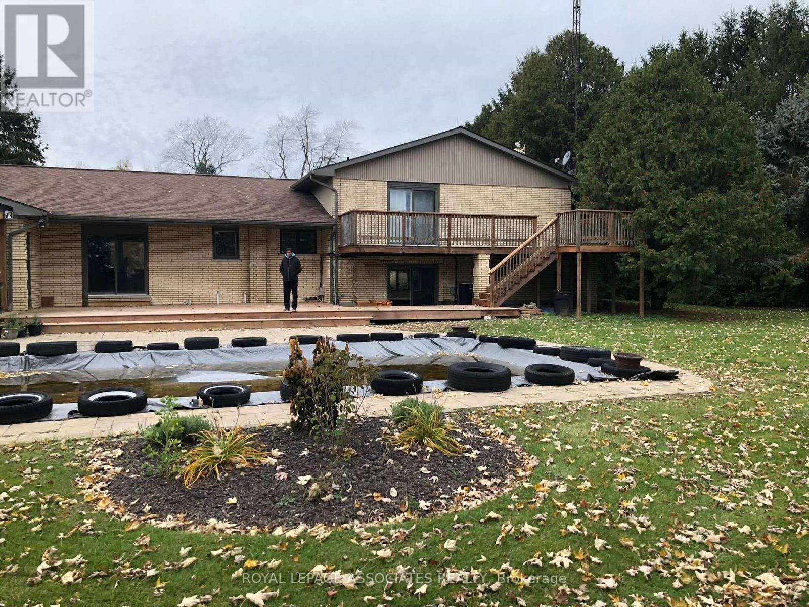 992 Mccready Road, Dawn-Euphemia, Ontario  N0P 1C0 - Photo 28 - X13049876