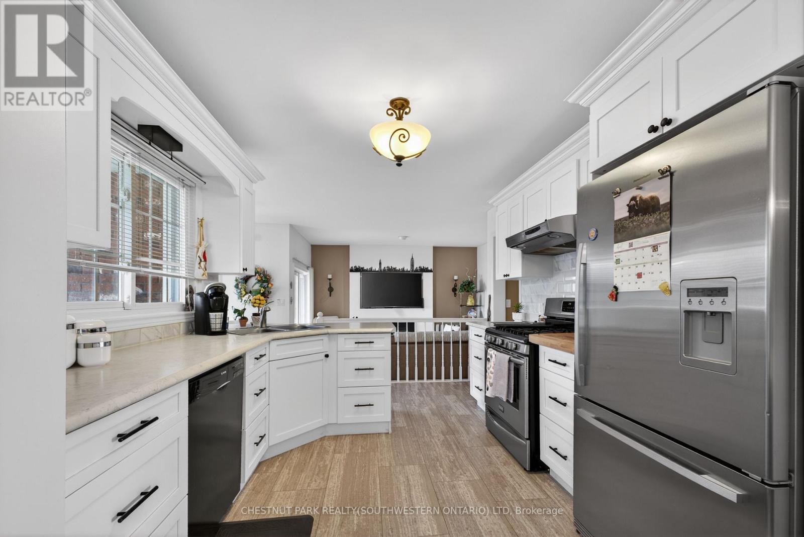 24 Lakeside Place E, Port Colborne, Ontario  L3K 6B1 - Photo 13 - X13049878