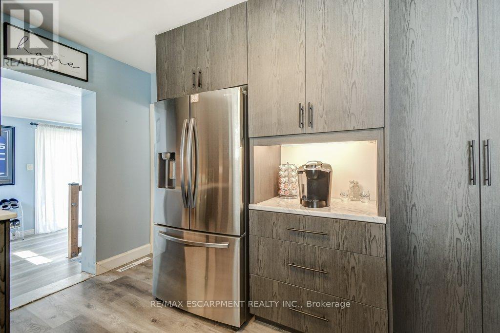 30 East 15th Street, Hamilton, Ontario  L9A 3E7 - Photo 17 - X13049902