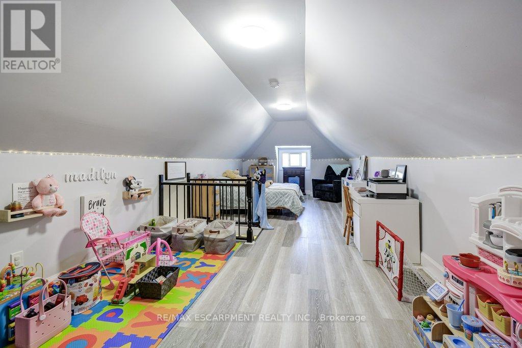 30 East 15th Street, Hamilton, Ontario  L9A 3E7 - Photo 30 - X13049902