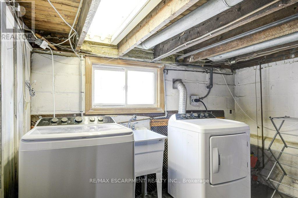 30 East 15th Street, Hamilton, Ontario  L9A 3E7 - Photo 34 - X13049902