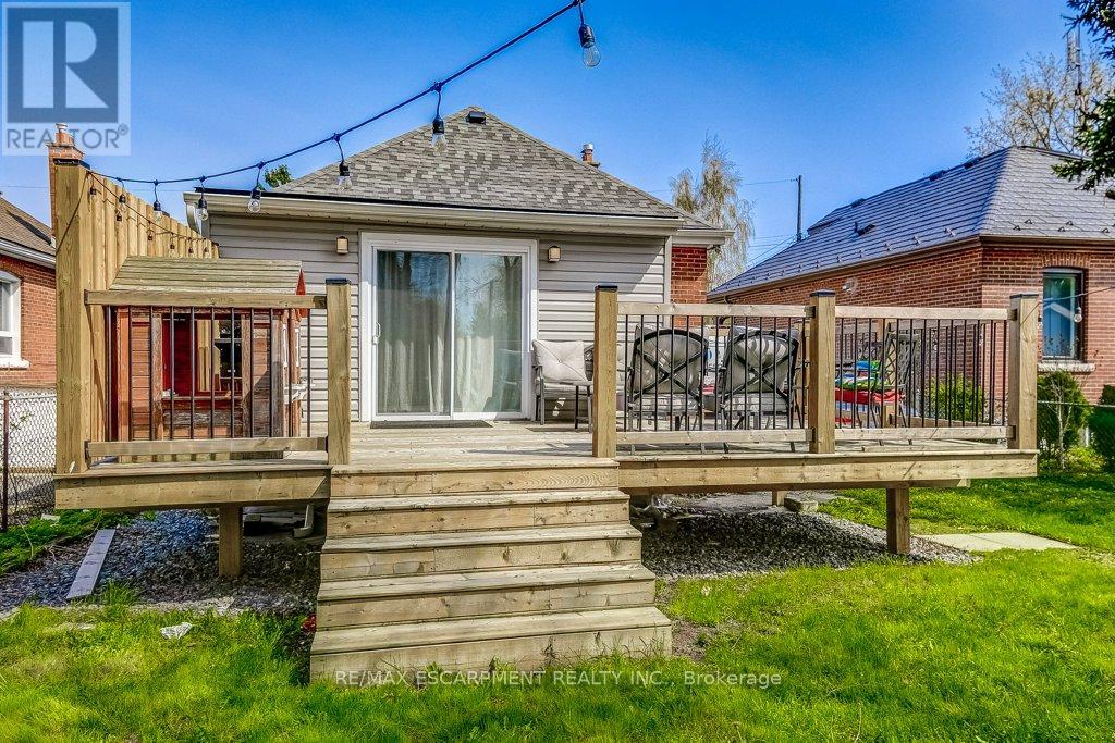 30 East 15th Street, Hamilton, Ontario  L9A 3E7 - Photo 39 - X13049902