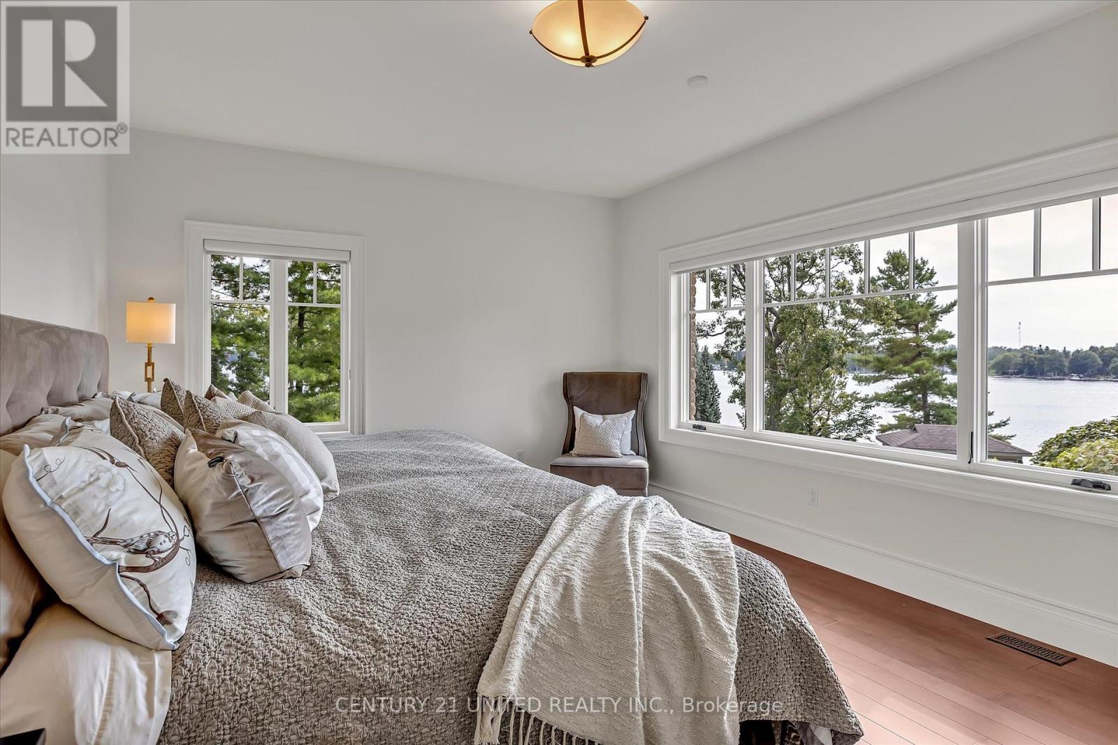 44 Fire Route 70 Route, Galway-Cavendish And Harvey, Ontario  K0L 1J0 - Photo 14 - X12341486