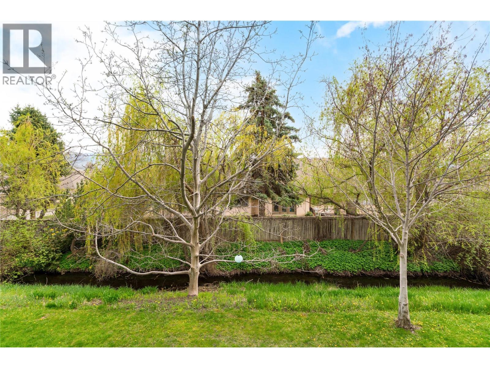 3175 De Montreuil Court Unit# 204, Kelowna, British Columbia  V1W 3W2 - Photo 20 - 10384771