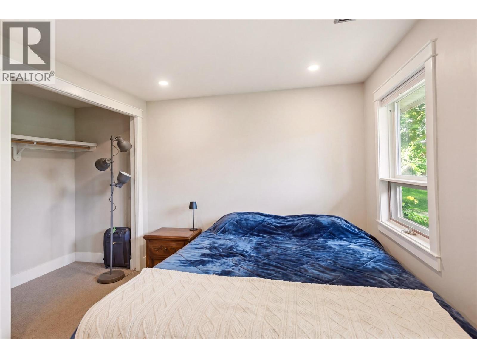 300 Scenic Drive, Coldstream, British Columbia  V1B 2X3 - Photo 28 - 10384351