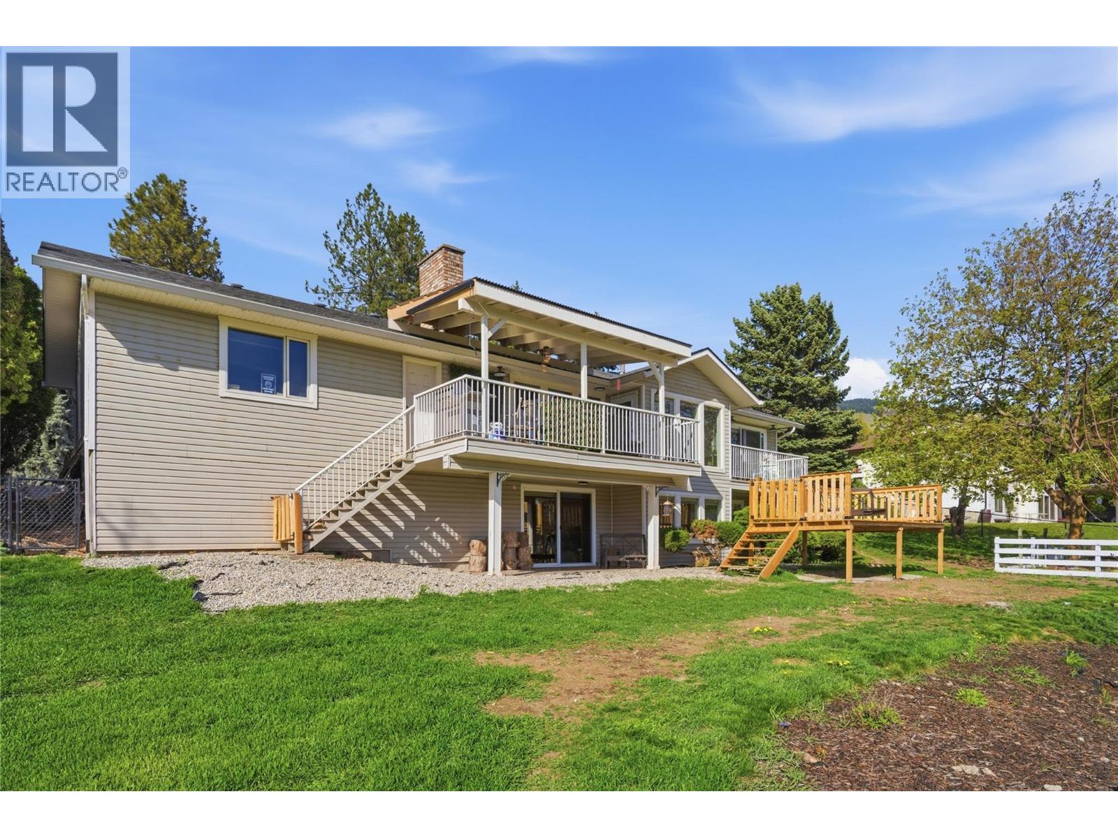 300 Scenic Drive, Coldstream, British Columbia  V1B 2X3 - Photo 40 - 10384351