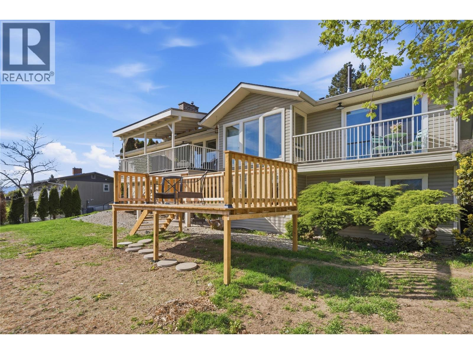 300 Scenic Drive, Coldstream, British Columbia  V1B 2X3 - Photo 42 - 10384351