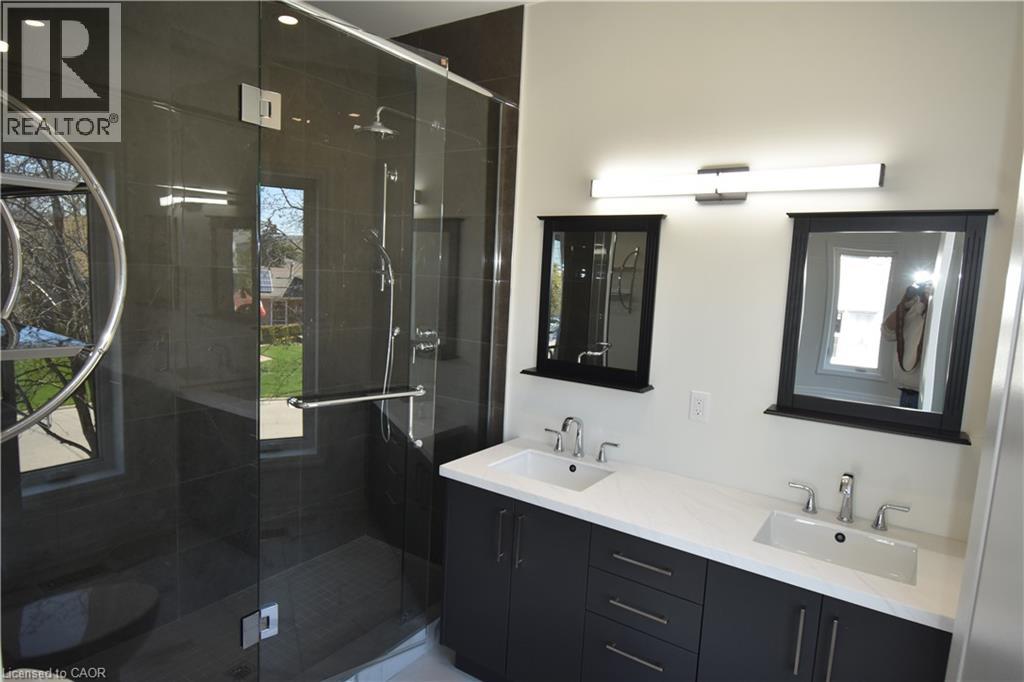 1294 Coric Avenue Unit# 1, Burlington, Ontario  L7R 3S3 - Photo 24 - 40824675