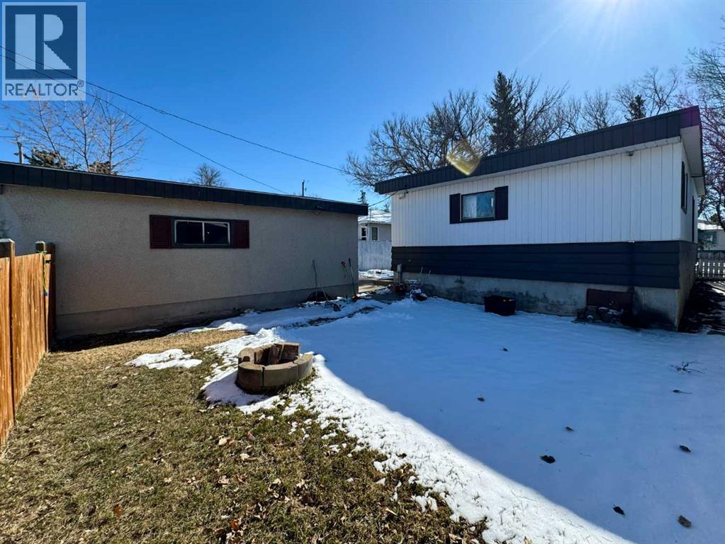 1813 4 Avenue N, Lethbridge, Alberta  T1H 0L6 - Photo 24 - A2292321