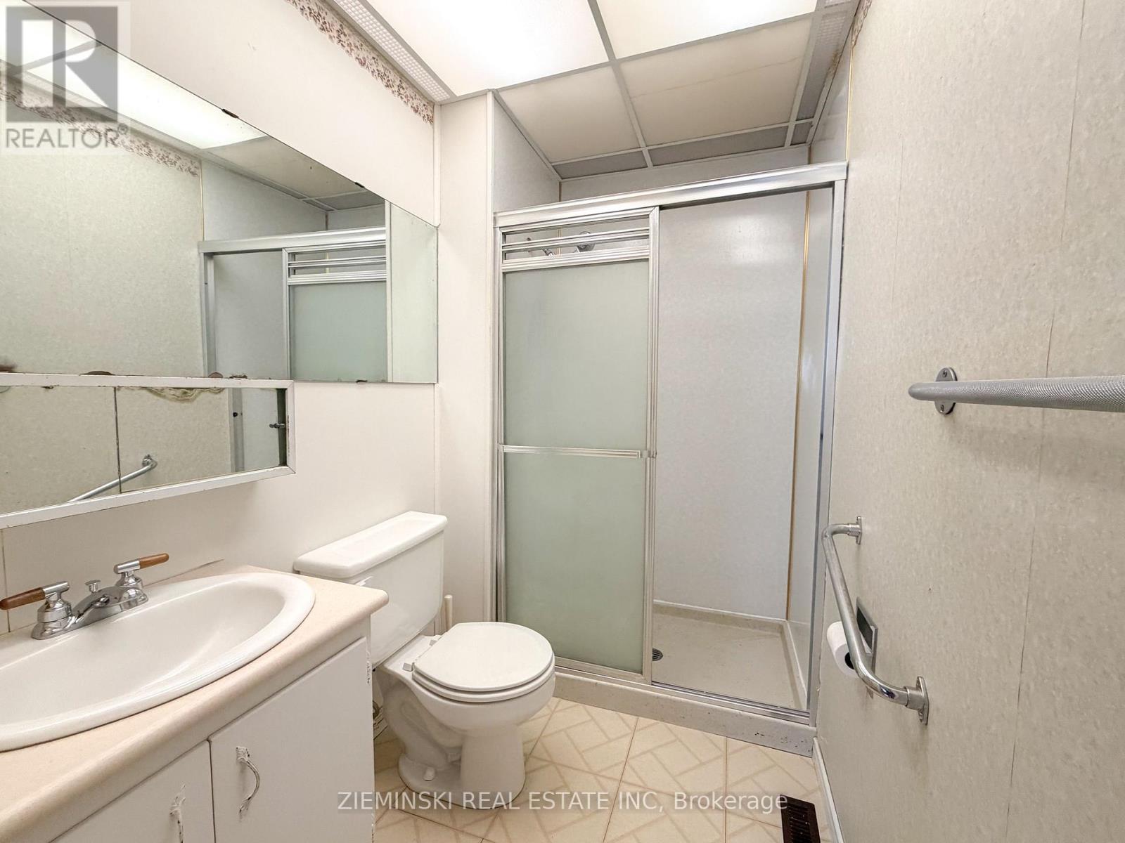 105 New Circle Place, Iroquois Falls, Ontario  P0K 1E0 - Photo 11 - T13050002