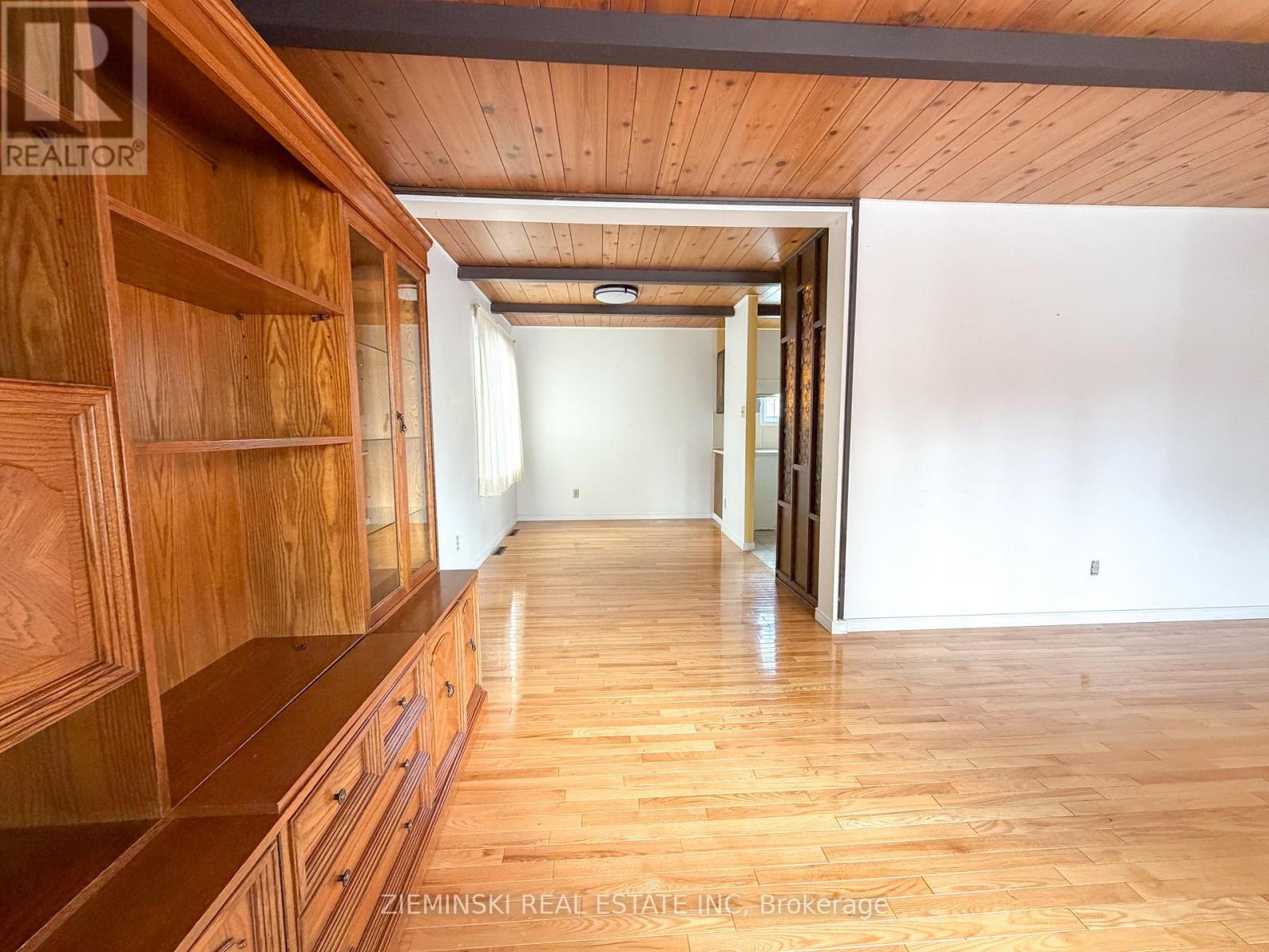 105 New Circle Place, Iroquois Falls, Ontario  P0K 1E0 - Photo 4 - T13050002