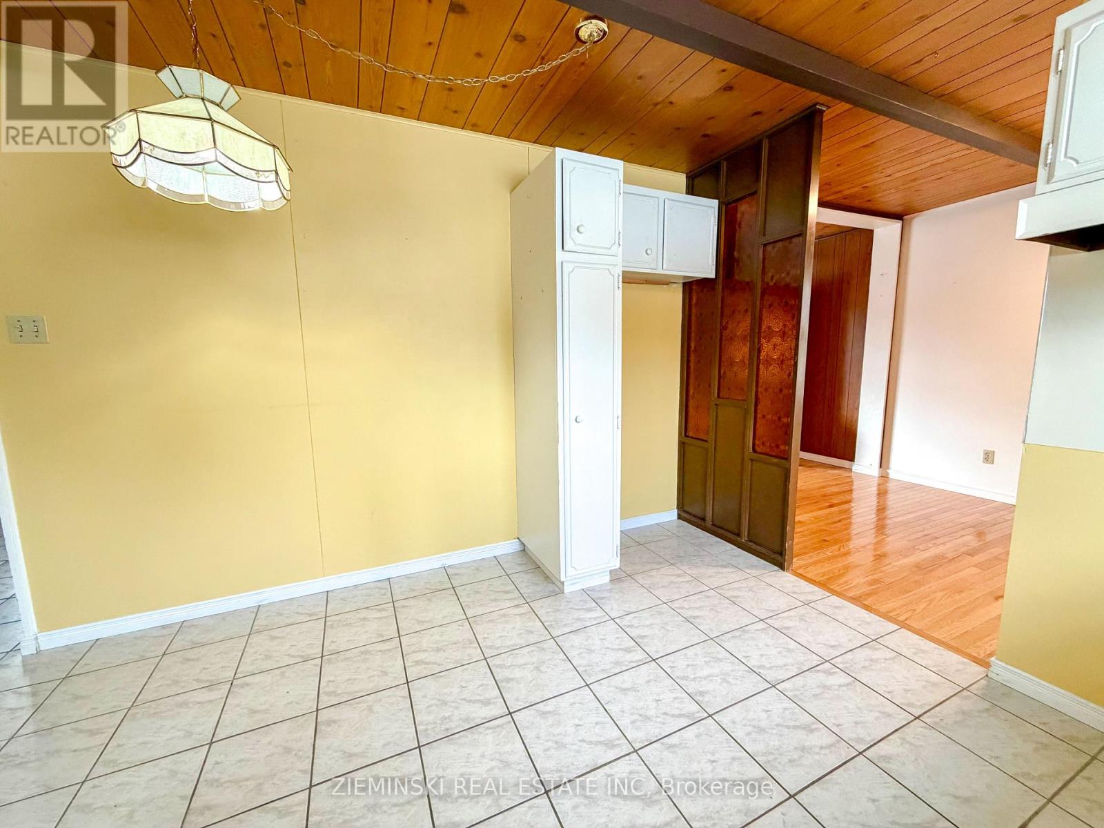 105 New Circle Place, Iroquois Falls, Ontario  P0K 1E0 - Photo 7 - T13050002