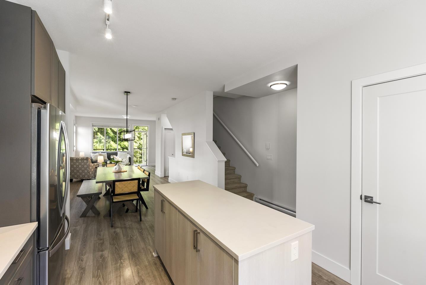 104 9718 161a Street, Surrey, British Columbia  V4N 6S7 - Photo 8 - R3115865