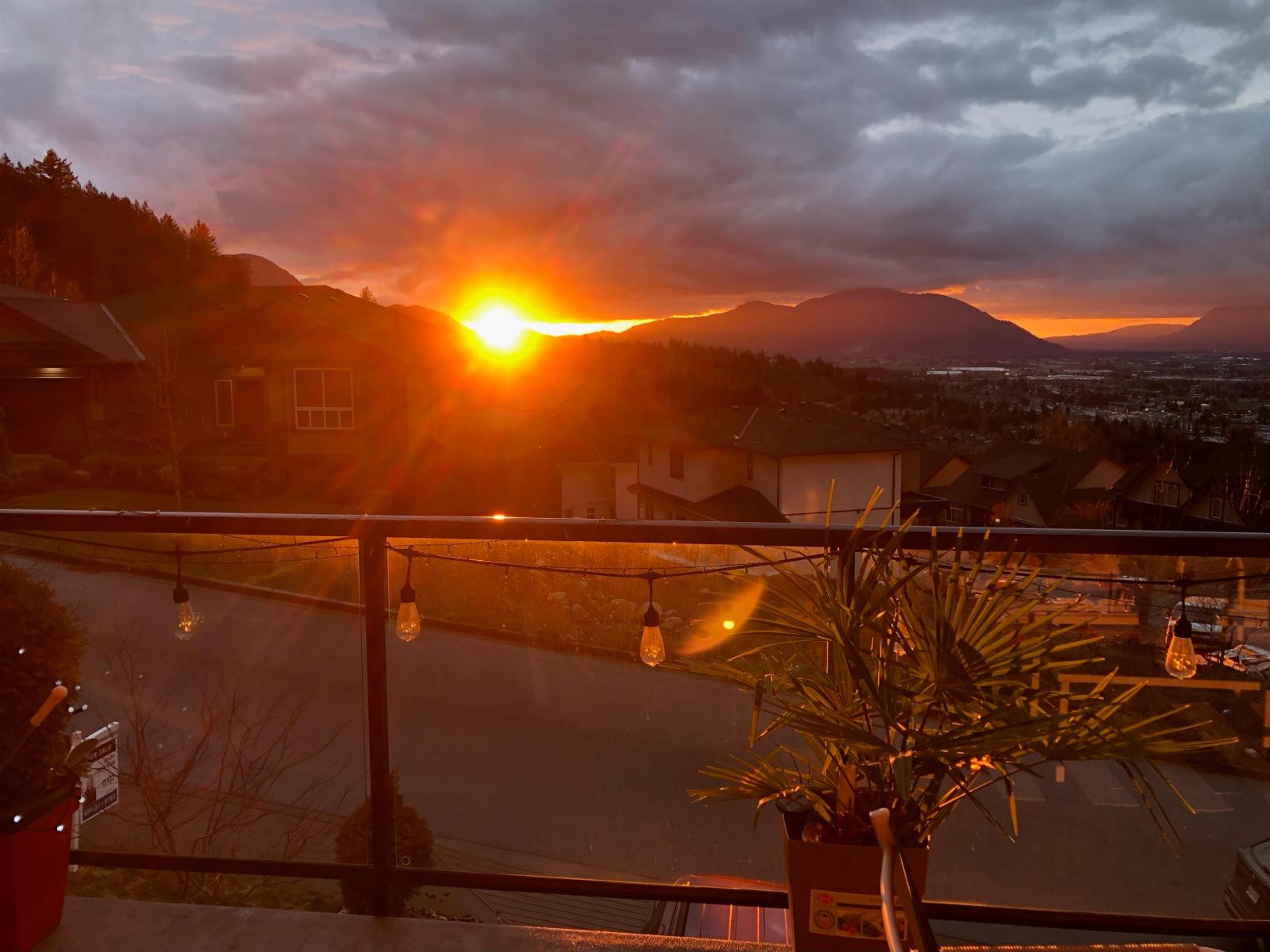 5510 Maclachlan Place, Promontory, Chilliwack, British Columbia  V2R 0P3 - Photo 3 - R3116077