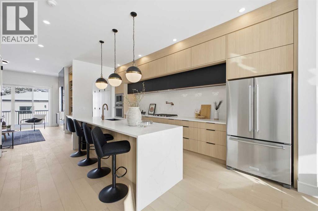 2105 7 Street NE, Calgary, Alberta  T2E 4C7 - Photo 7 - A2296372