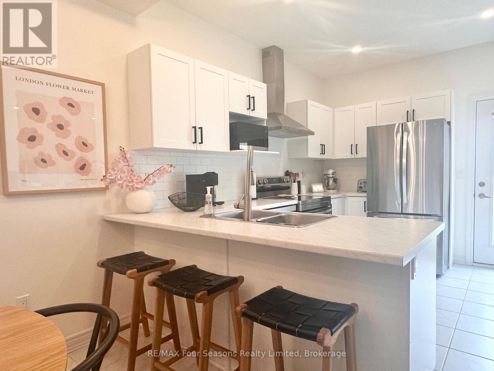 26 Shipley Avenue, Collingwood, Ontario  L9Y 5M7 - Photo 6 - S13046888