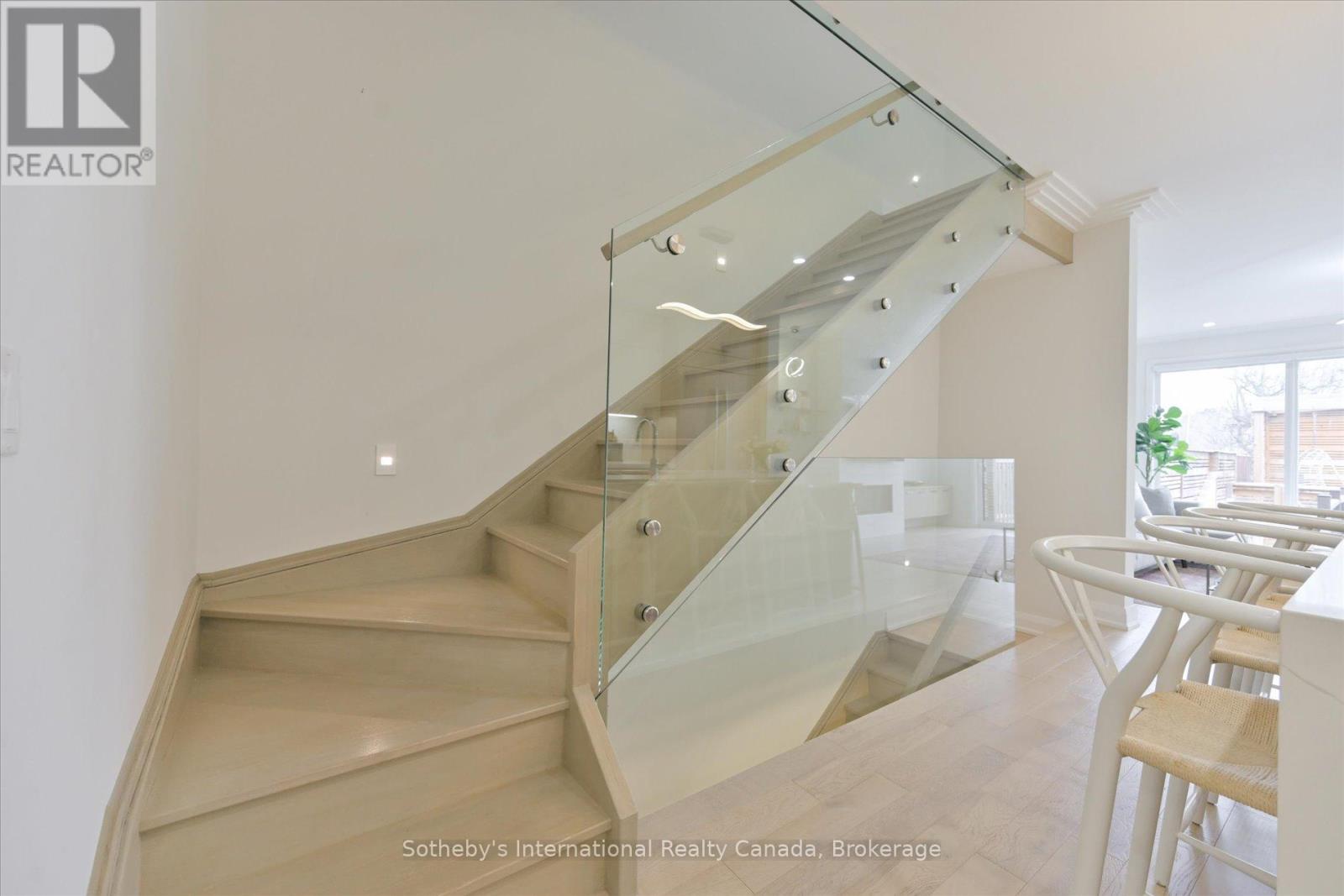 41a Maple Avenue N, Mississauga, Ontario  L5H 2R9 - Photo 16 - W13050052