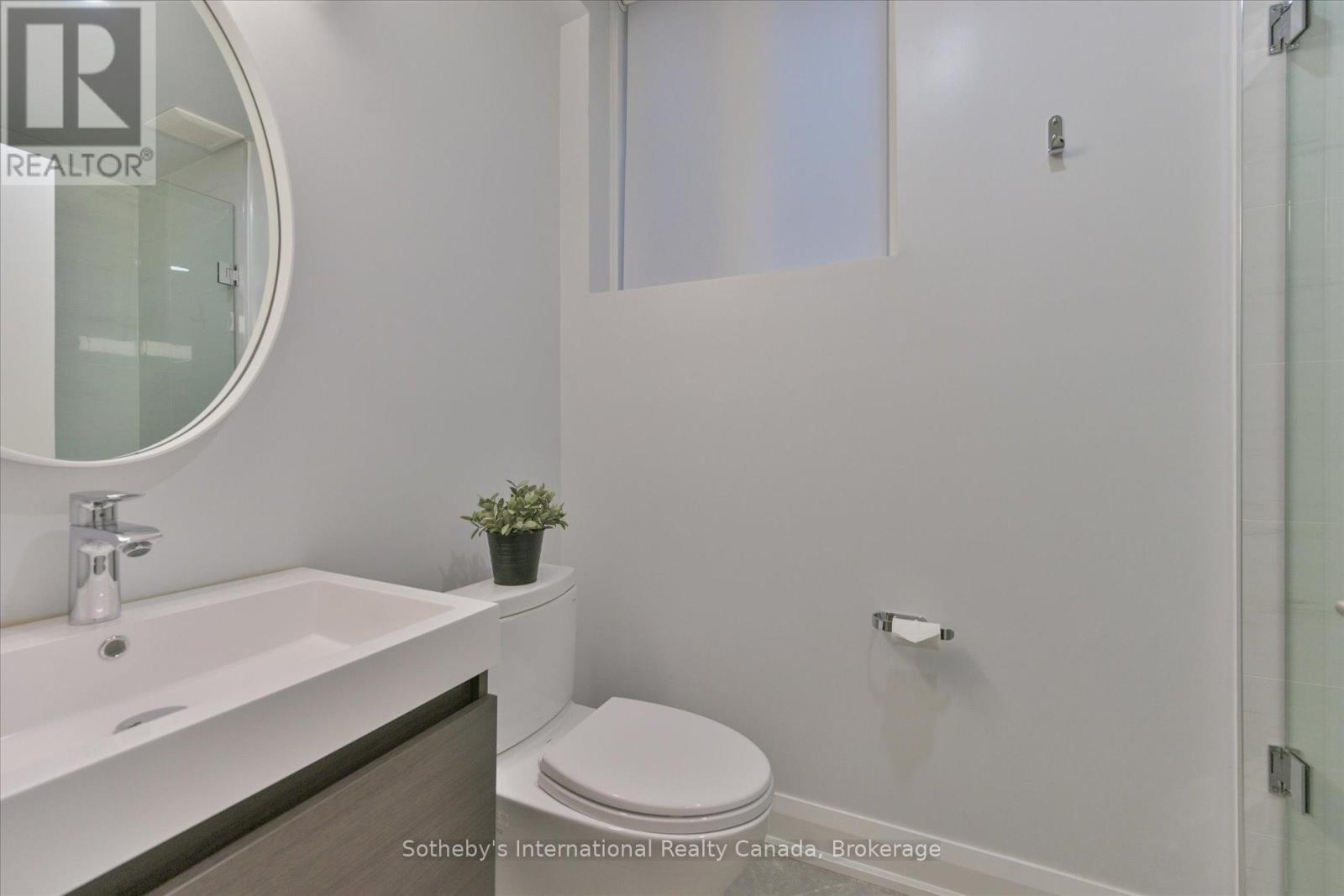 41a Maple Avenue N, Mississauga, Ontario  L5H 2R9 - Photo 42 - W13050052