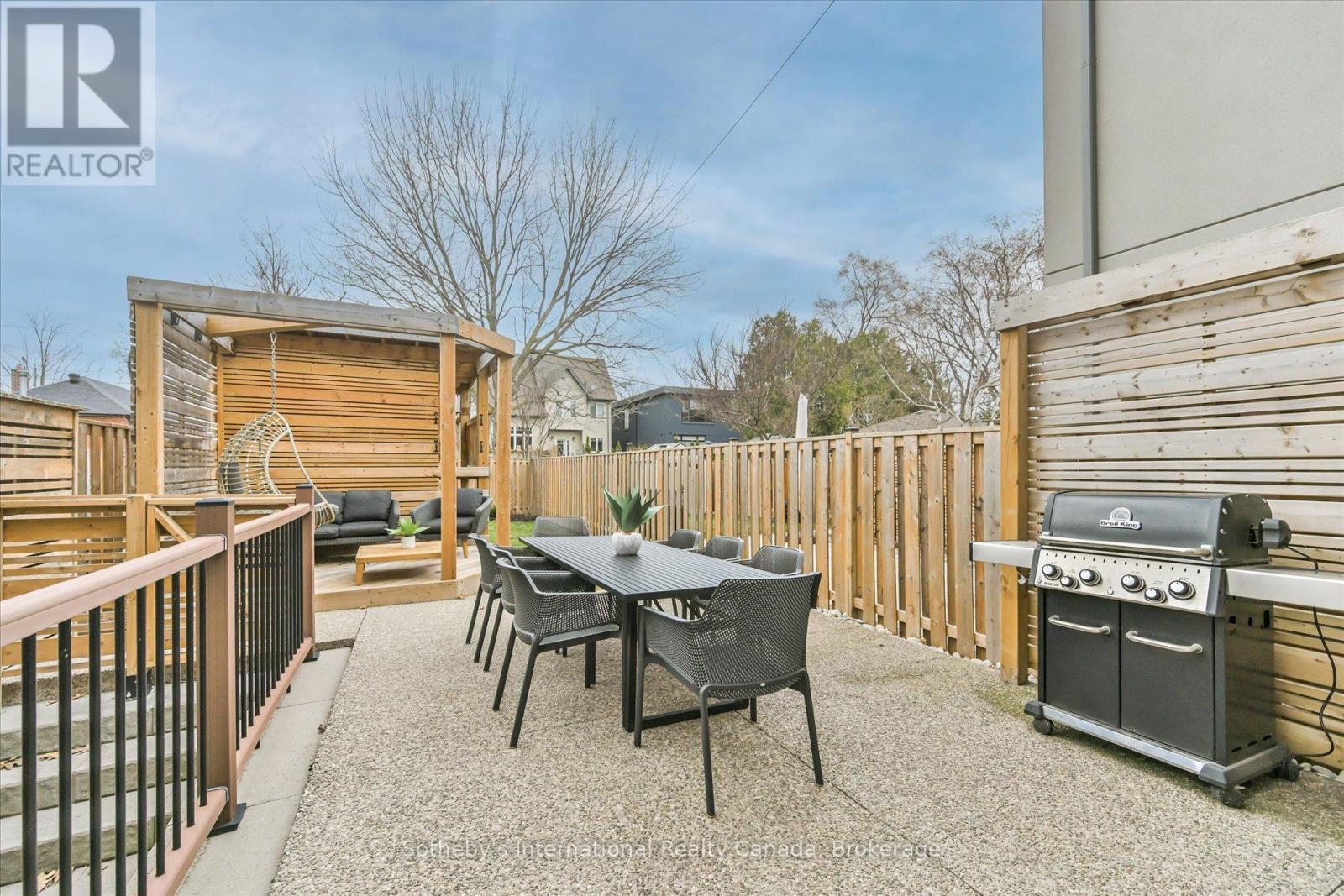 41a Maple Avenue N, Mississauga, Ontario  L5H 2R9 - Photo 45 - W13050052