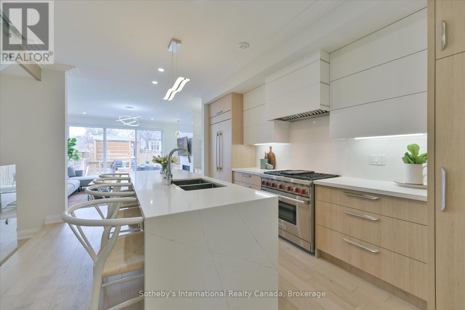 41a Maple Avenue N, Mississauga, Ontario  L5H 2R9 - Photo 6 - W13050052