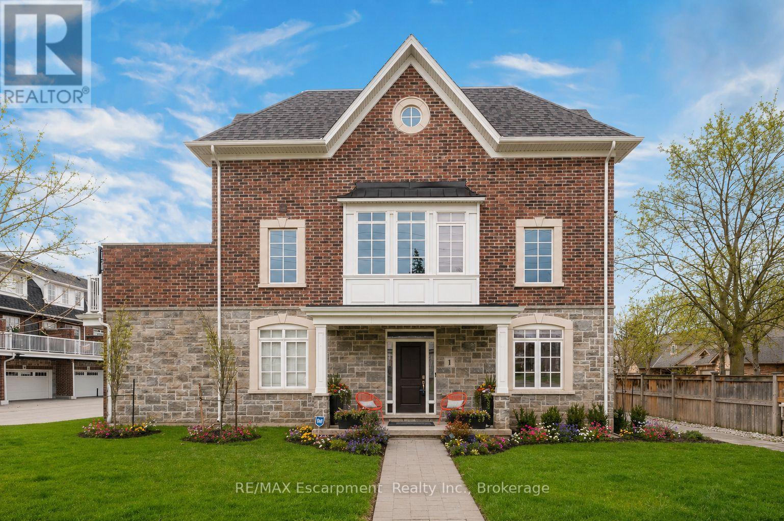 1 - 2362 NEW STREET, Burlington, Ontario