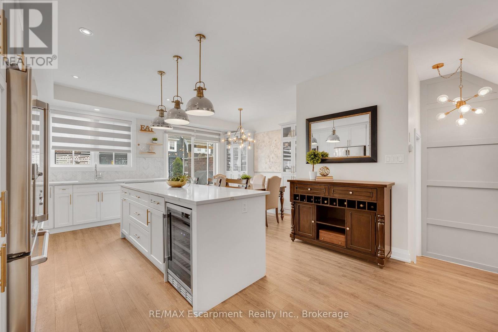 1 - 2362 New Street, Burlington, Ontario  L7R 4P8 - Photo 11 - W13050090