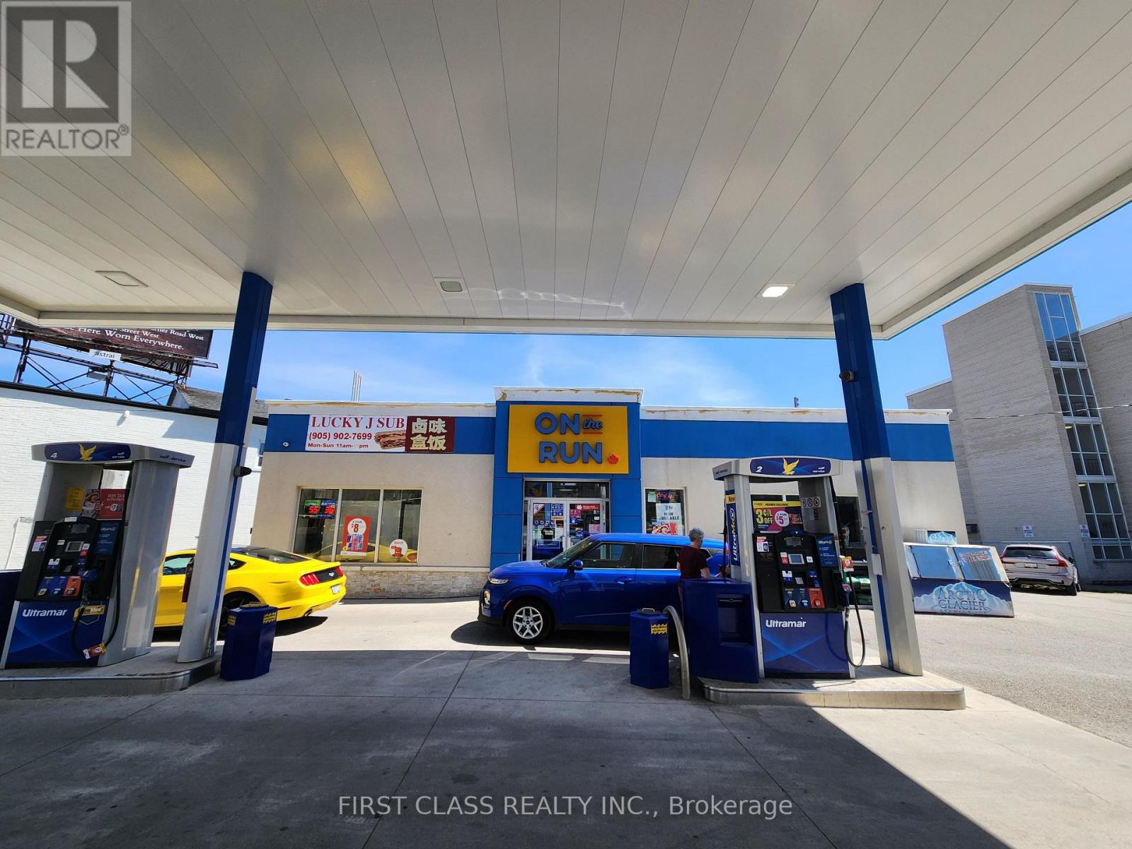 1837 Main Street W, Hamilton, Ontario  L8S 1H6 - Photo 2 - X13026780