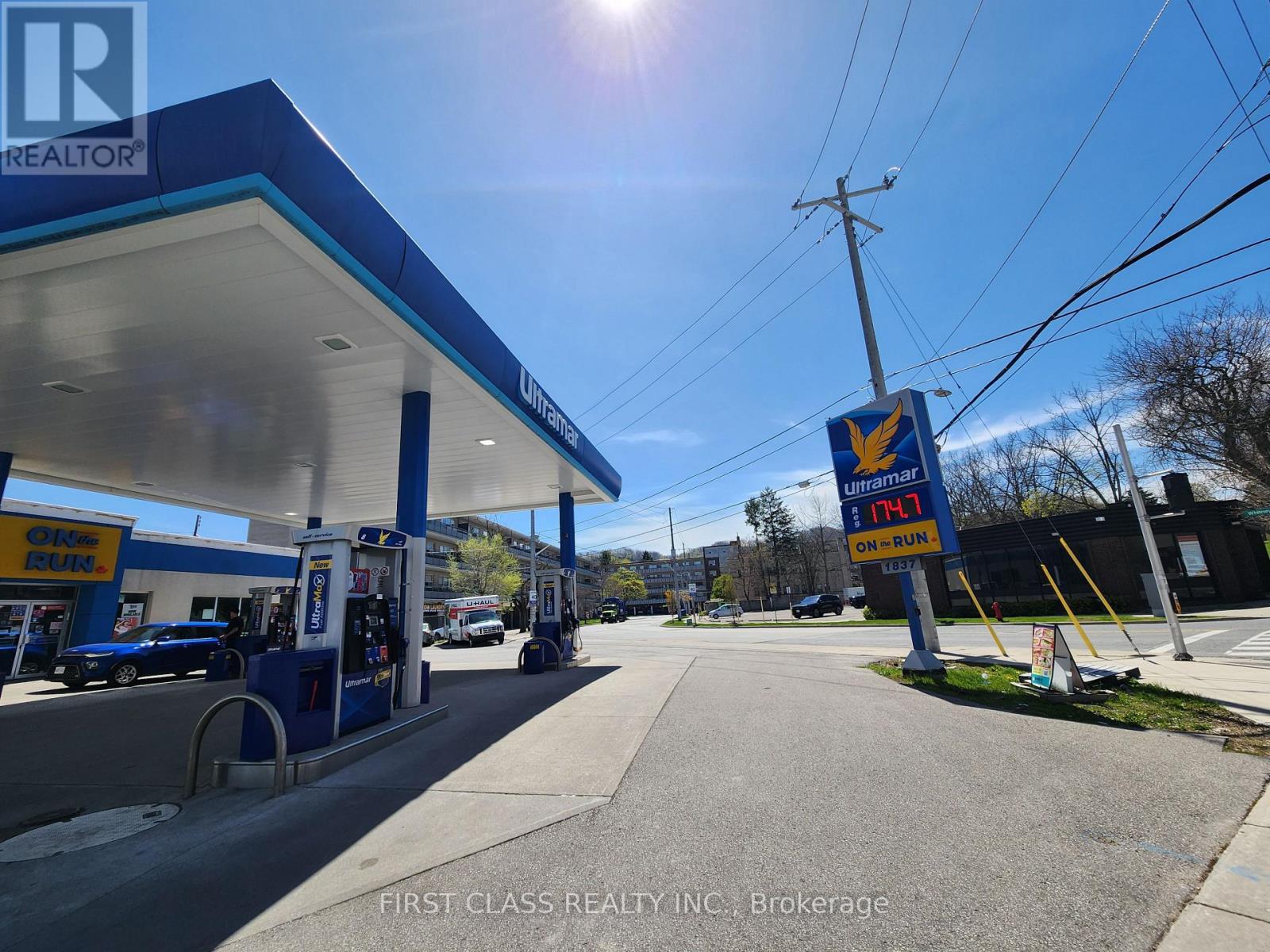 1837 Main Street W, Hamilton, Ontario  L8S 1H6 - Photo 3 - X13026780