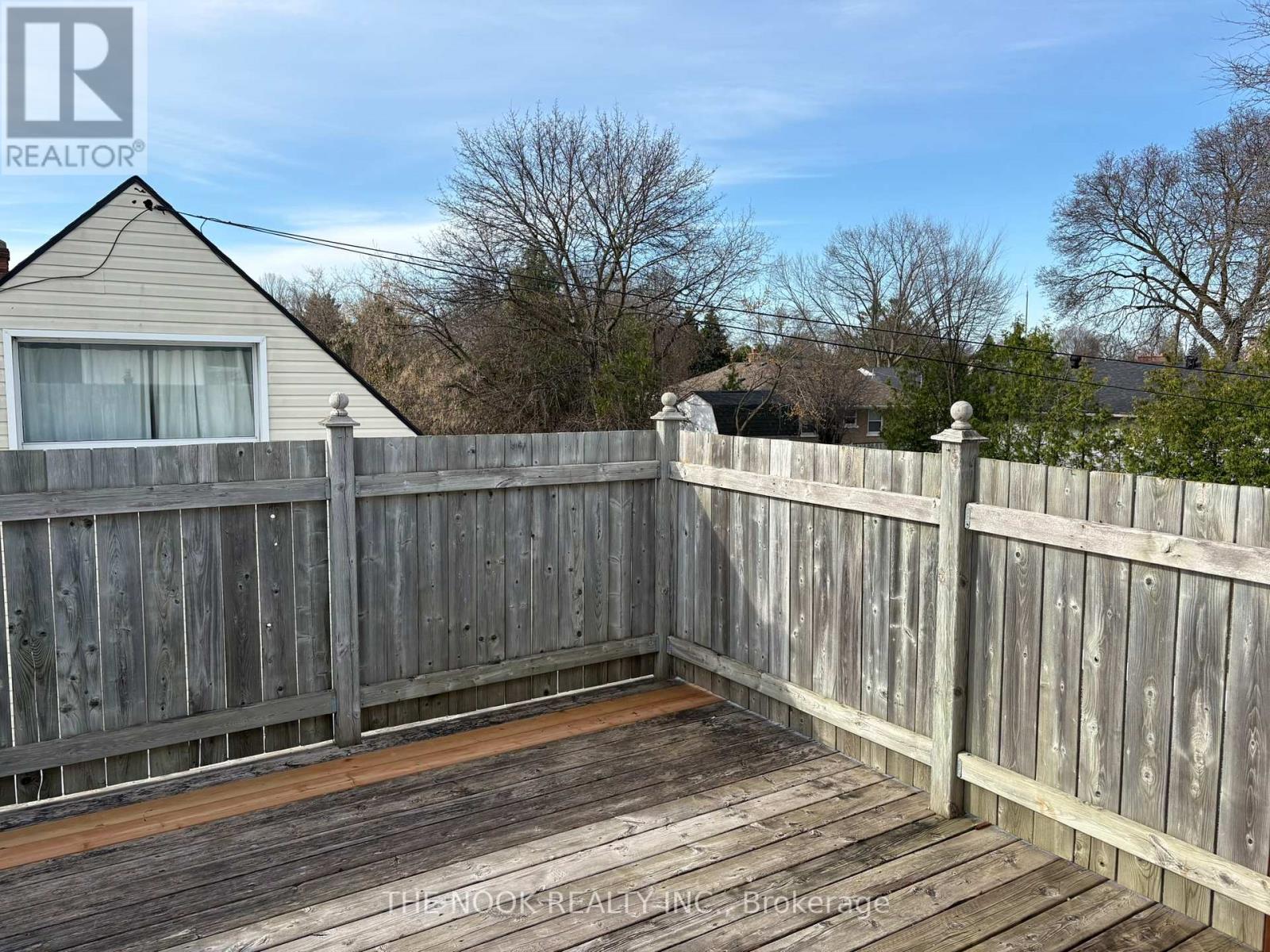 A - 948 Simcoe Street N, Oshawa, Ontario  L1G 4W2 - Photo 18 - E13050194