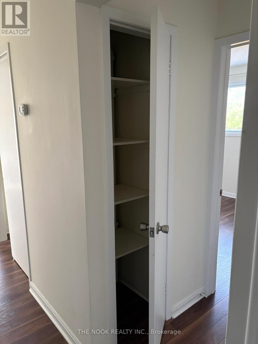 A - 948 Simcoe Street N, Oshawa, Ontario  L1G 4W2 - Photo 9 - E13050194