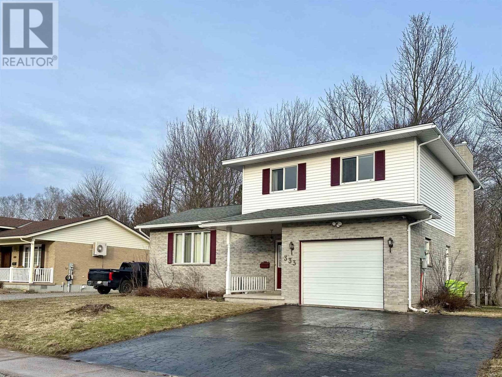 333 Parkland CRES, Sault Ste. Marie, Ontario
