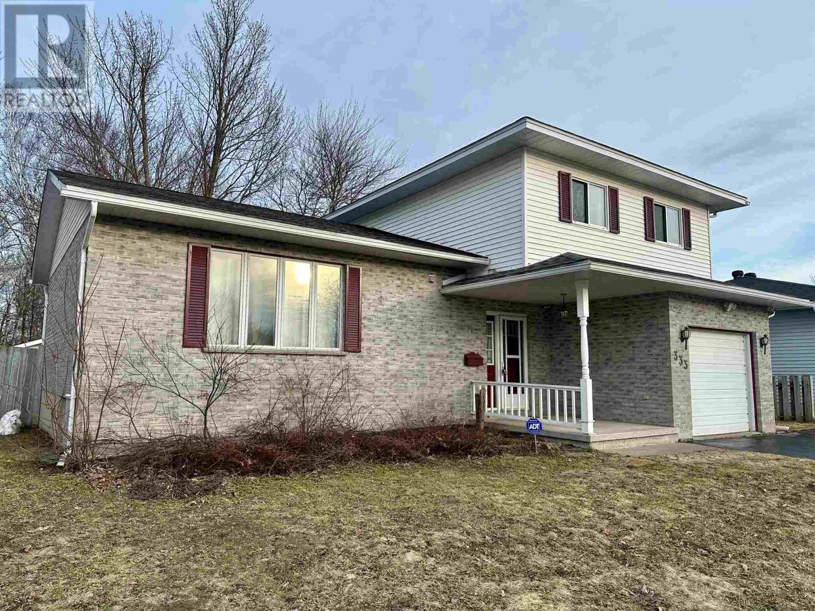 333 Parkland Cres, Sault Ste. Marie, Ontario  P6A 6R3 - Photo 3 - SM260688