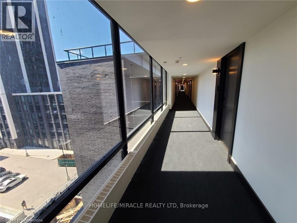 145 Columbia Street W Unit# 725, Waterloo, Ontario  N2L 3L2 - Photo 2 - 40824696