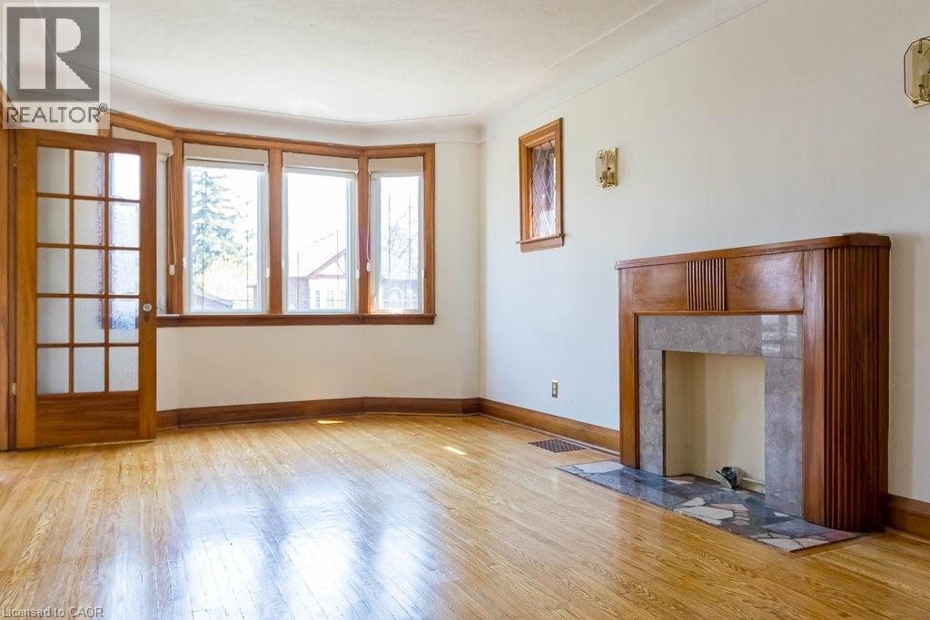 157 Longwood Road N, Hamilton, Ontario  L8S 3V8 - Photo 5 - 40824422