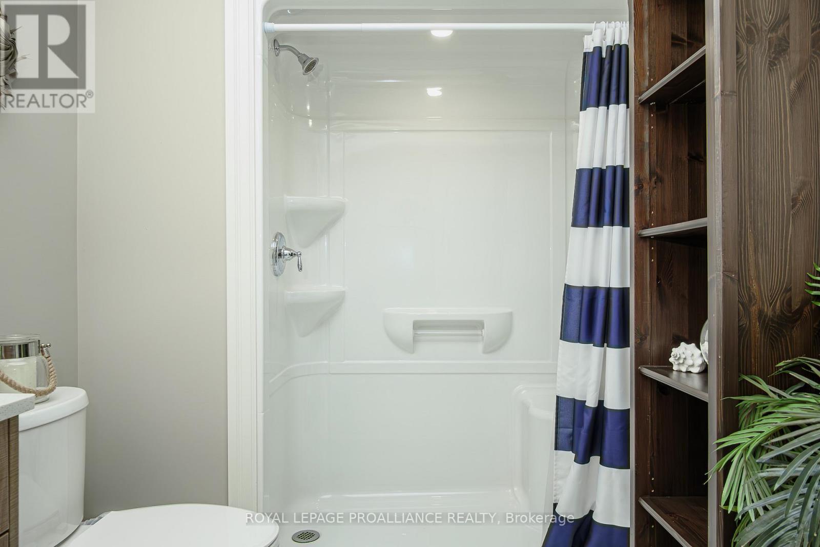 29 Autumn Grove, Quinte West, Ontario  K8V 5P4 - Photo 37 - X13049932