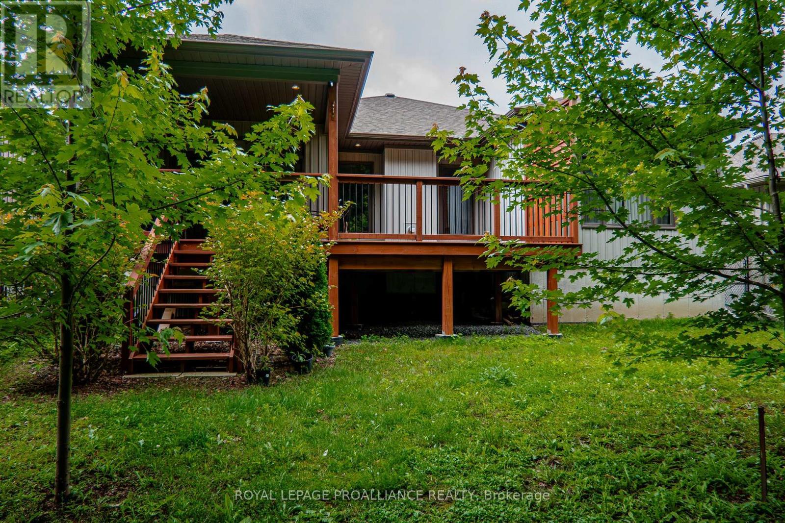 29 Autumn Grove, Quinte West, Ontario  K8V 5P4 - Photo 43 - X13049932