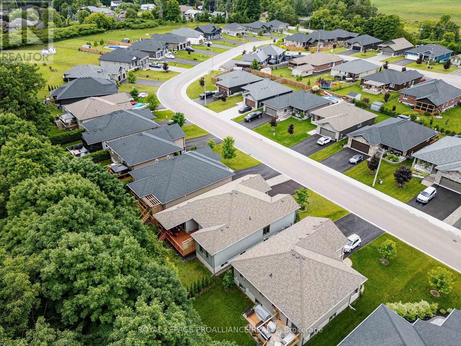 29 Autumn Grove, Quinte West, Ontario  K8V 5P4 - Photo 45 - X13049932