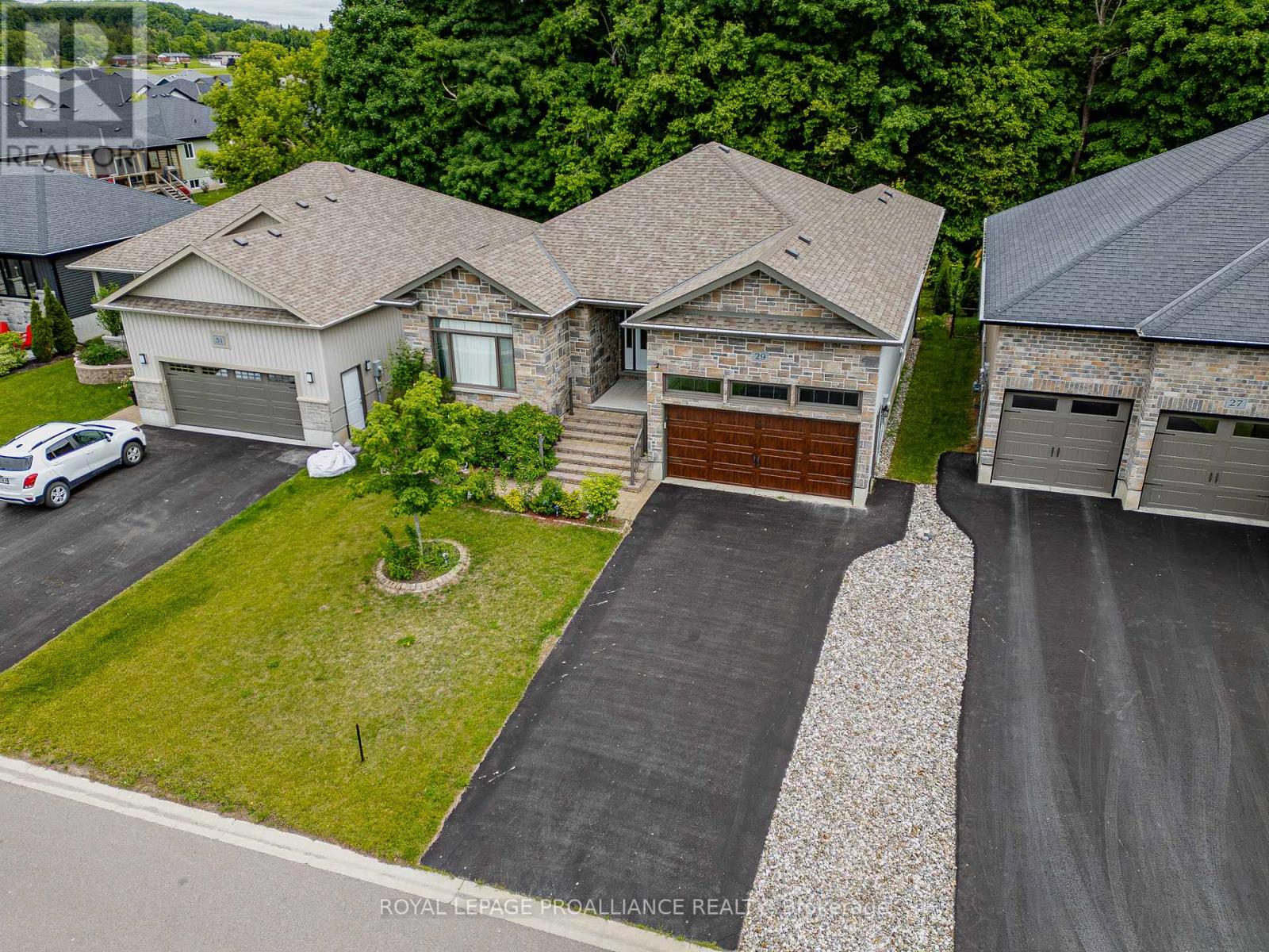 29 Autumn Grove, Quinte West, Ontario  K8V 5P4 - Photo 46 - X13049932